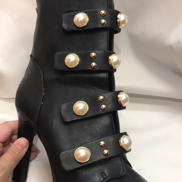 Karl Lagerfeld Brittie Embellished Pearls Women's 8M Peep Toe Black Booties - Picture 15 of 16